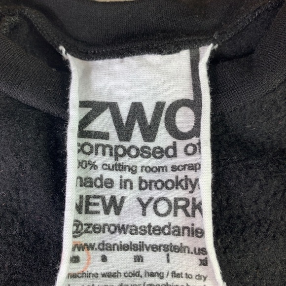 Zero Waste Daniel Black All Over Re-Roll Long Sleeve Sweater XS Unisex - Picture 7 of 9